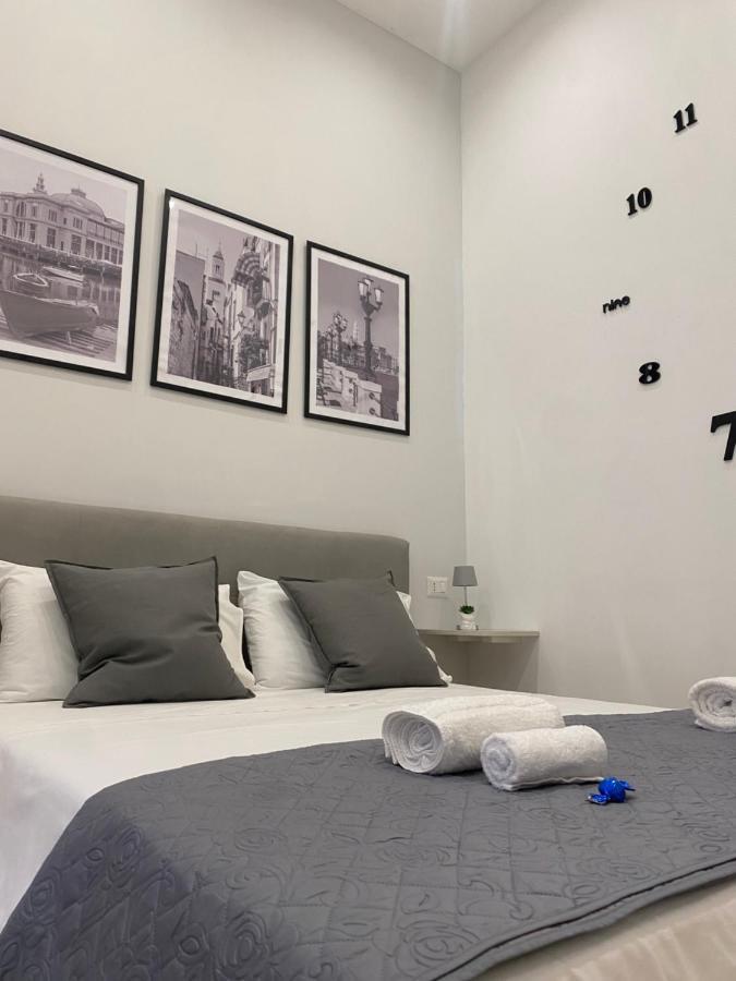 Del Carmine 23 Hotell Bari Exteriör bild